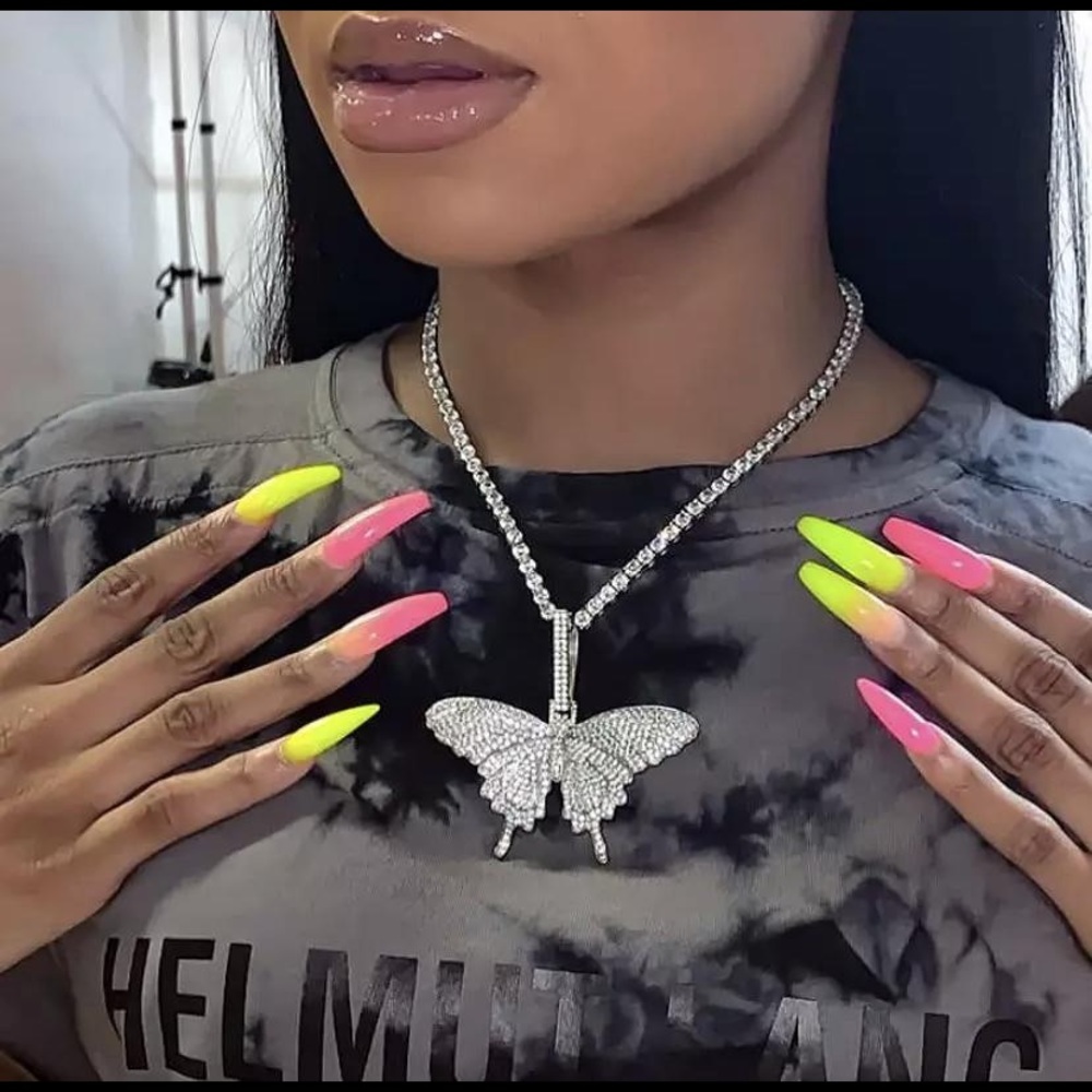 Butterfly Chain - Picture 3 of 3